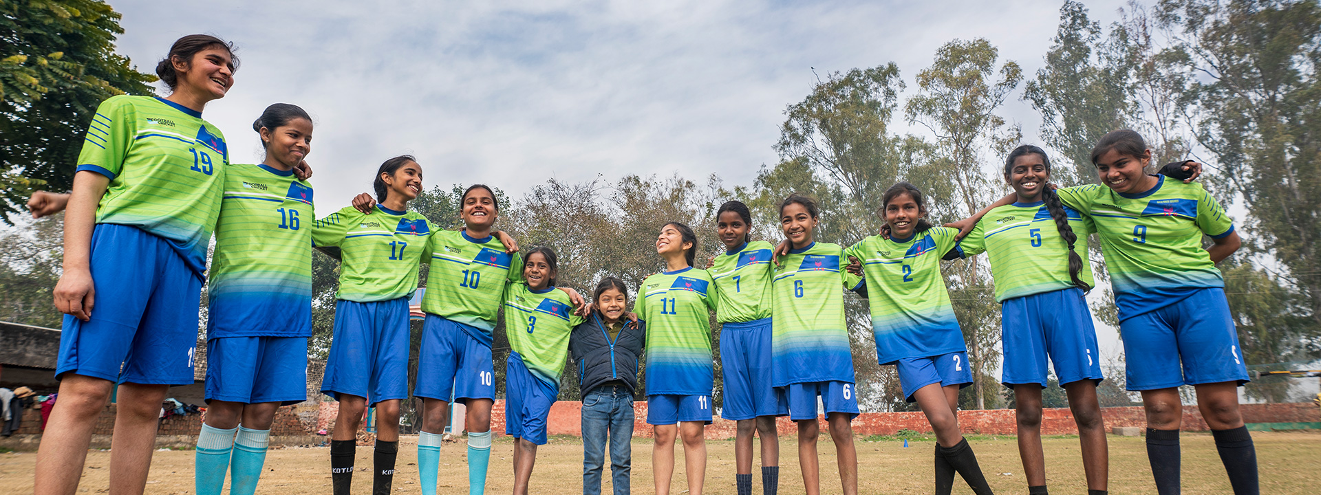 Gift Her A Football – This Women’s Day, Gift 400 Footballs To The Girls Of Punjab