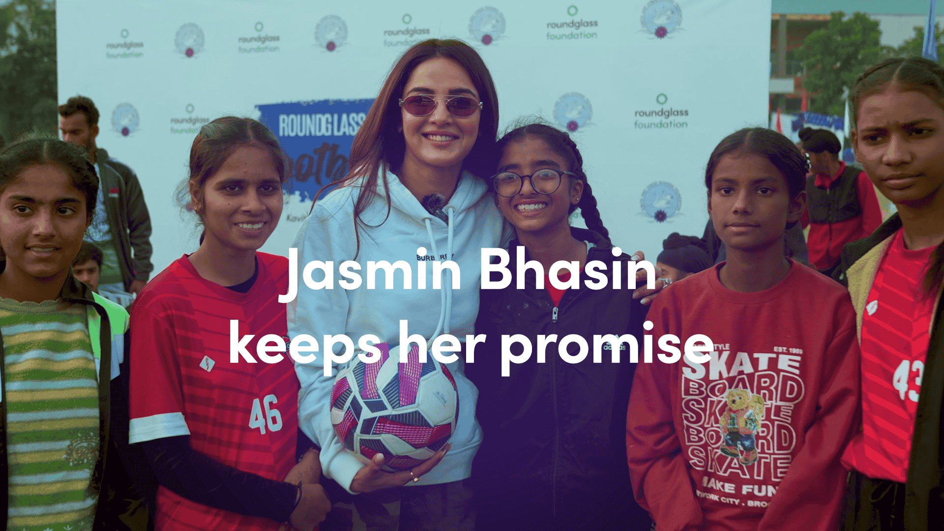 Actress Jasmin Bhasin got the girls of our Sports Centers to make a promise