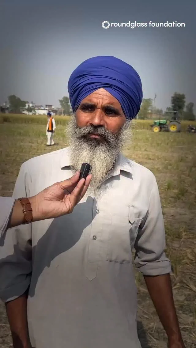 Our farmers have given us food for so many years, it only makes sense to stand with them in their hour of need. The recent floods in Punjab had destroyed their crops and it seemed that they will miss the next sowing season as well. With the support of our generous donors we have been able to help our farmers. This video is from the villages of Gurdaspur.

We have been helping our farmers with sustainable practices, methods, and tools of farming under our Regenerative Agriculture program. We stand committed to our resolve of replacing extraction with regeneration in farming.

ਸਾਡੇ ਕਿਸਾਨਾਂ ਨੇ ਸਾਲਾਂ ਤੱਕ ਸਾਨੂੰ ਅੰਨ੍ਹ ਦਿੱਤਾ ਹੈ, ਇਸ ਲਈ ਔਖੇ ਸਮੇਂ ਉਨ੍ਹਾਂ ਨਾਲ ਖੜ੍ਹਨਾ ਸਾਡਾ ਫਰਜ਼ ਹੈ। ਹੜ੍ਹਾਂ ਨੇ ਪੰਜਾਬ ਵਿੱਚ ਫ਼ਸਲਾਂ ਤਬਾਹ ਕਰ ਦਿੱਤੀਆਂ ਸਨ ਅਤੇ ਅਗਲੀ ਬਿਜਾਈ ਵੀ ਮੁਸ਼ਕਲ ਲੱਗ ਰਹੀ ਸੀ। ਪਰ ਸਭ ਦੇ ਸਹਿਯੋਗ ਨਾਲ ਅਸੀਂ ਗੁਰਦਾਸਪੁਰ ਦੇ ਪਿੰਡਾਂ ਵਿੱਚ ਕਿਸਾਨਾਂ ਦੀ ਮਦਦ ਕਰ ਰਹੇ ਹਾਂ।

ਰਾਊਂਡਗਲਾਸ ਫਾਊਂਡੇਸ਼ਨ ਨੇ ਰਣਸੀਕੇ ਤੱਲਾ, ਬਰਿਆਰ, ਰਾਮਪੁਰ, ਨੱਬੀ ਨਗਰ ਅਤੇ ਦਬੁਰਜੀ ਵਿੱਚ ਕਣਕ ਬਿਜਾਈ ਲਈ ਬੀਜ, ਖਾਦ, ਮਿੱਟੀ ਟੈਸਟ ਅਤੇ ਪੂਰਾ ਪੈਕੇਜ ਓਫ ਪ੍ਰੈਕਟਿਸ ਮੁਹੱਈਆ ਕਰਵਾਇਆ ਹੈ।

ਰੀਜਨਰੇਟਿਵ ਐਗਰੀਕਲਚਰ ਰਾਹੀਂ ਅਸੀਂ ਕਿਸਾਨਾਂ ਨੂੰ ਟਿਕਾਊ ਤਰੀਕਿਆਂ ਨਾਲ ਸਸ਼ਕਤ ਕਰ ਰਹੇ ਹਾਂ। 

#roundglassfoundation #punjab